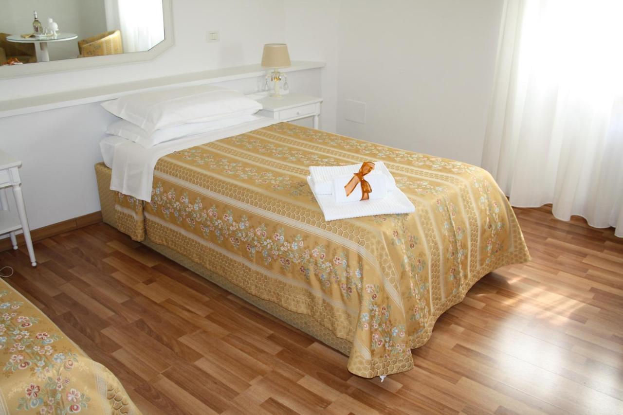 Residence Ancona Esterno foto